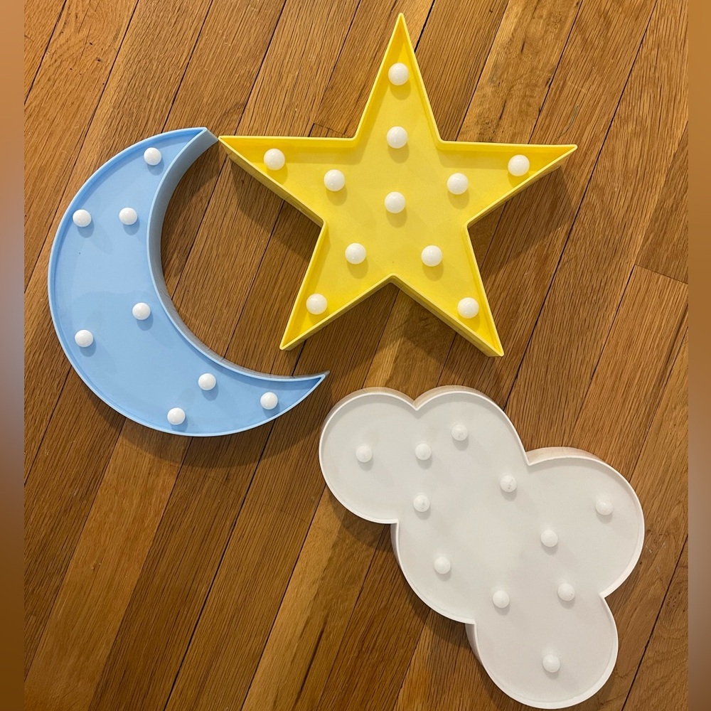 Marquee light up sky icons